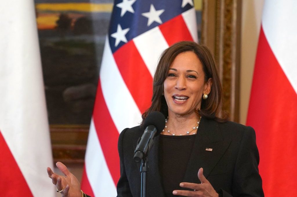 kamala harris poland