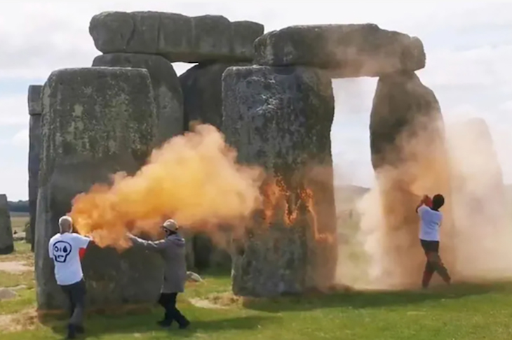 juststopoil stonehenge